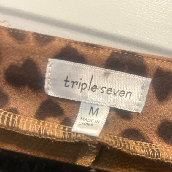 Cheetah Jacket - Picture 2 of 6